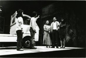 ここからは遠い国